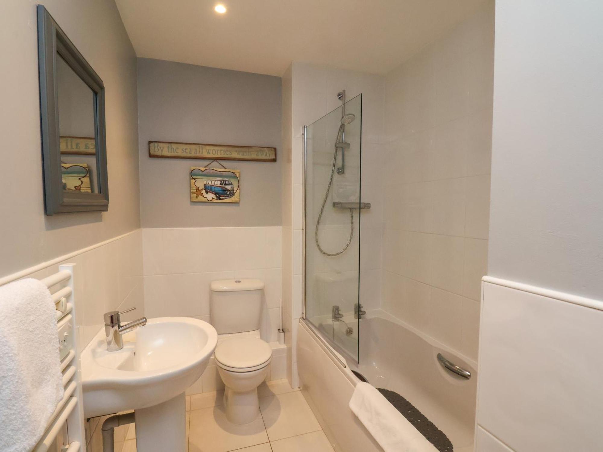 Apartamento Cadliam Whitby Exterior foto
