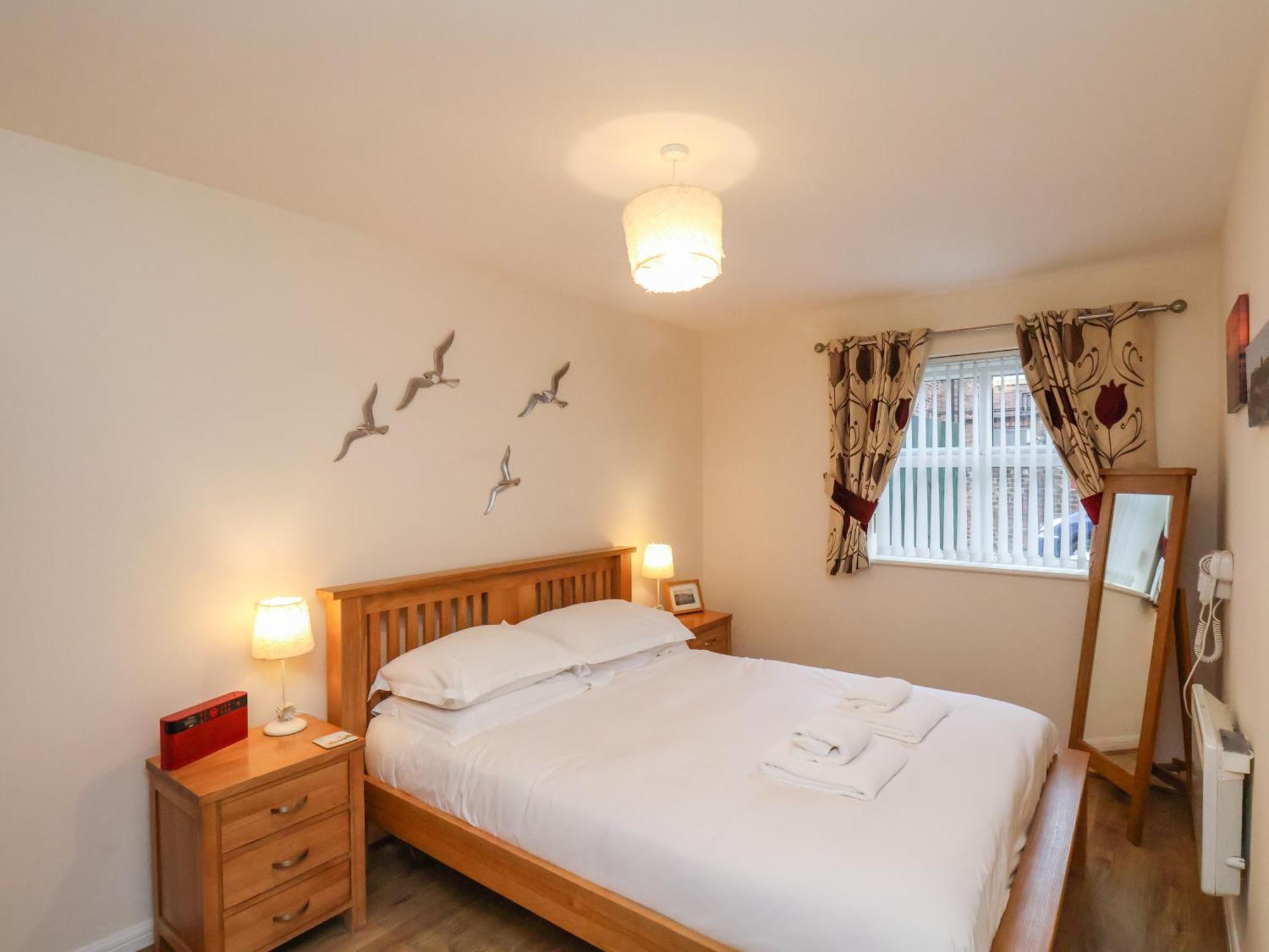 Apartamento Cadliam Whitby Exterior foto