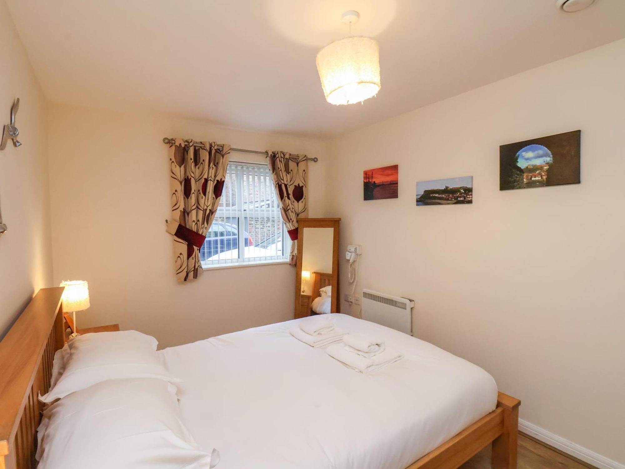 Apartamento Cadliam Whitby Exterior foto