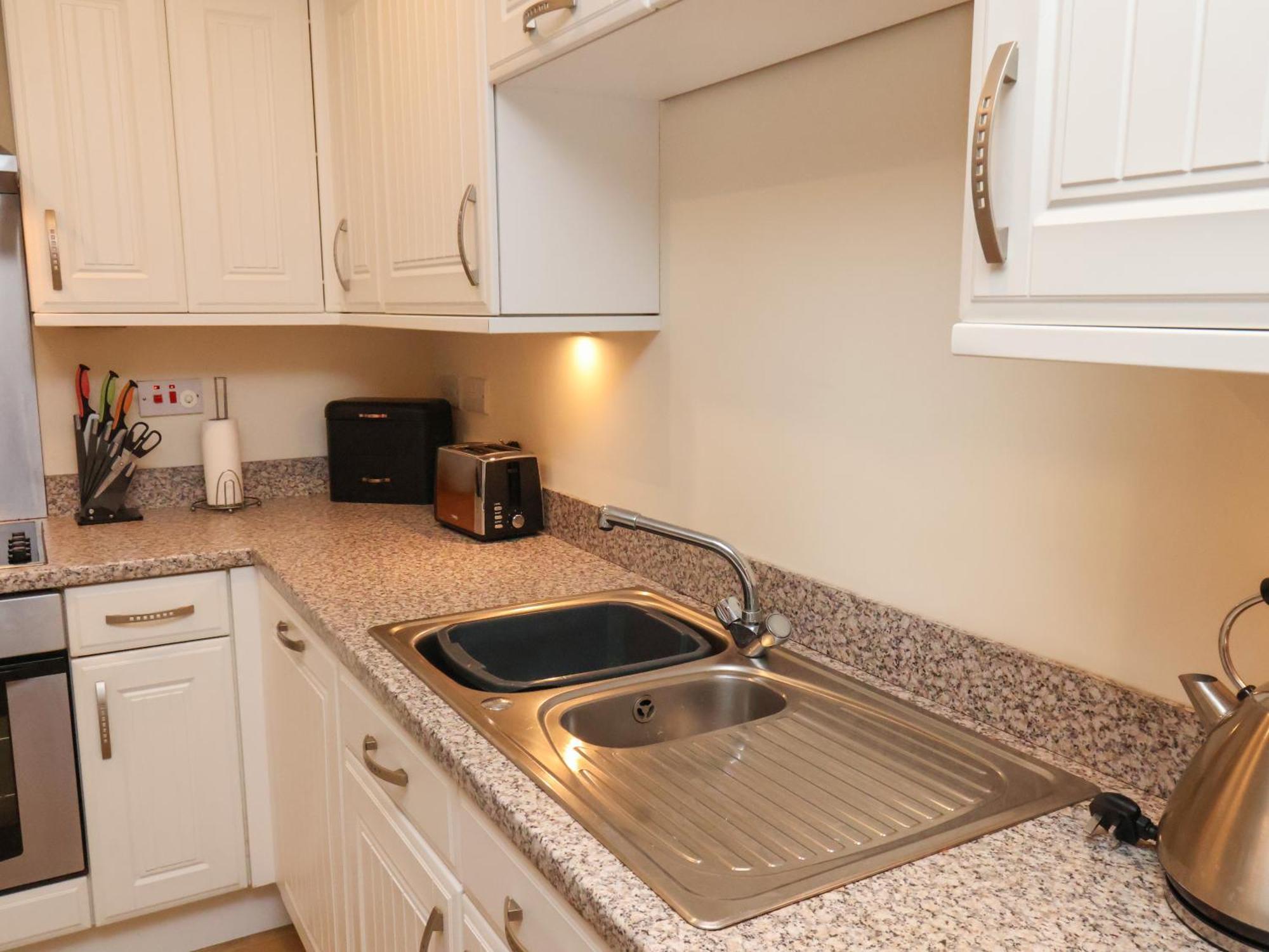 Apartamento Cadliam Whitby Exterior foto